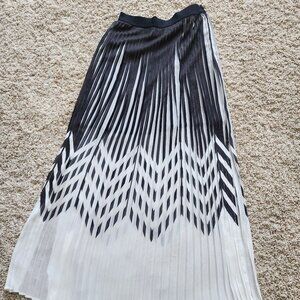 Trouve Maxi Skirt Sz S